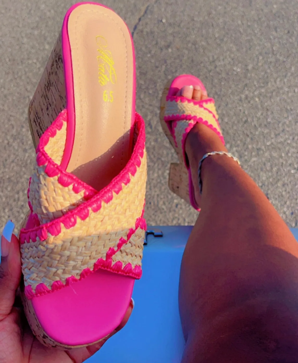 $25 SALE - Pink Tahiti