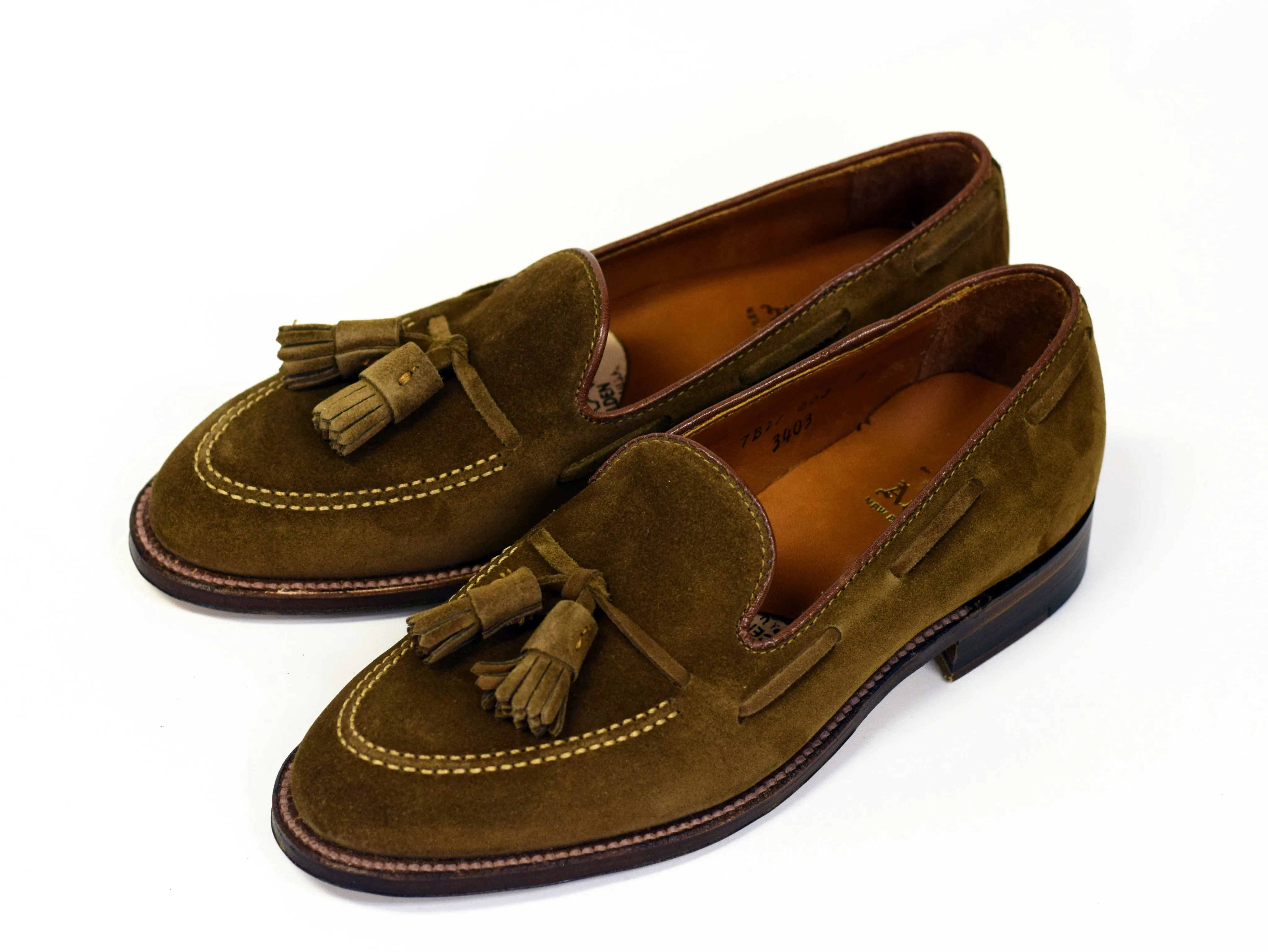 Alden 3403 Snuff Suede Tassel Moccassin