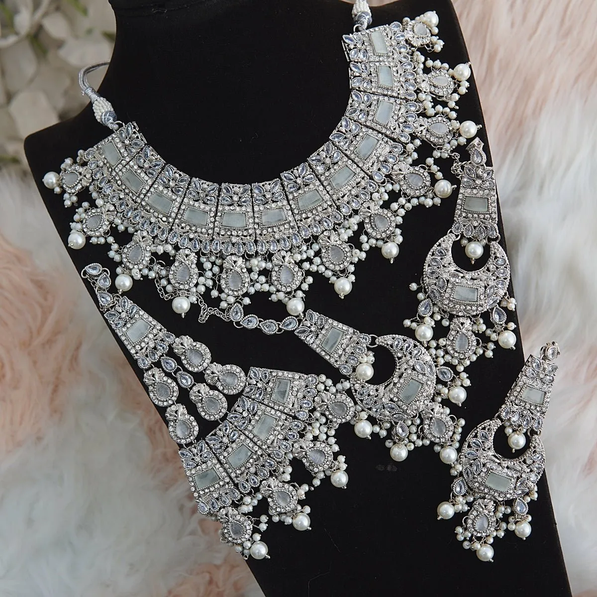 Antique Golden Bridal Wear Set