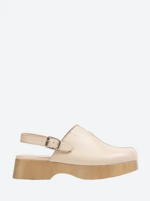 B-8501 Clog