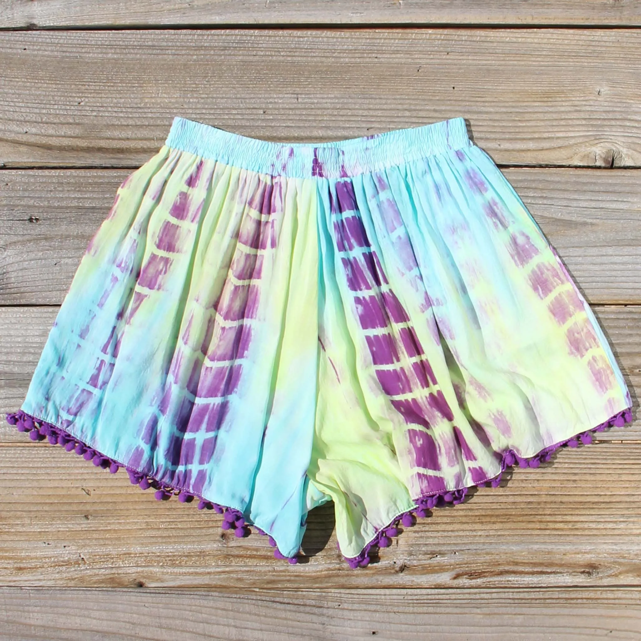Beach Gypsy Shorts in Mint