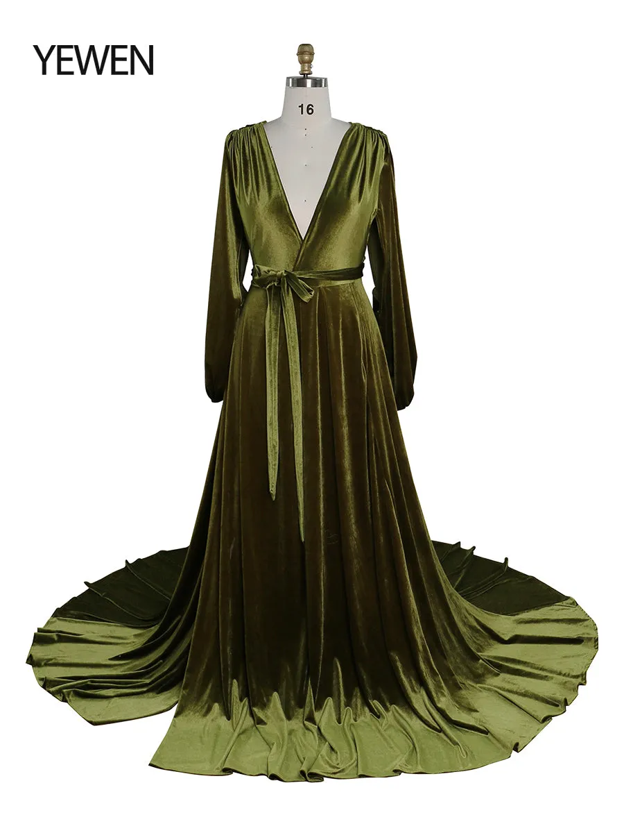 Black V Neck Velvet Evening Dress Long Sleeves Stretch Waist Side Slit Photo Shoot Dress Maternity Gowns YD211012