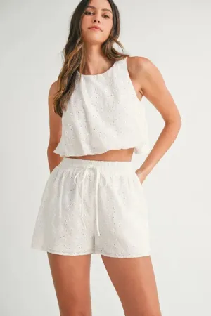 BREEZY EYELET SET