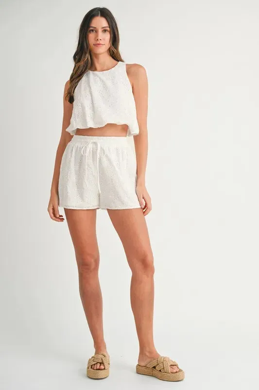BREEZY EYELET SET