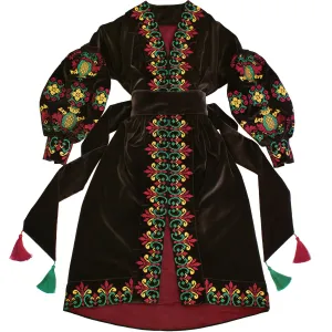 Brown velvet kaftan with embroidery