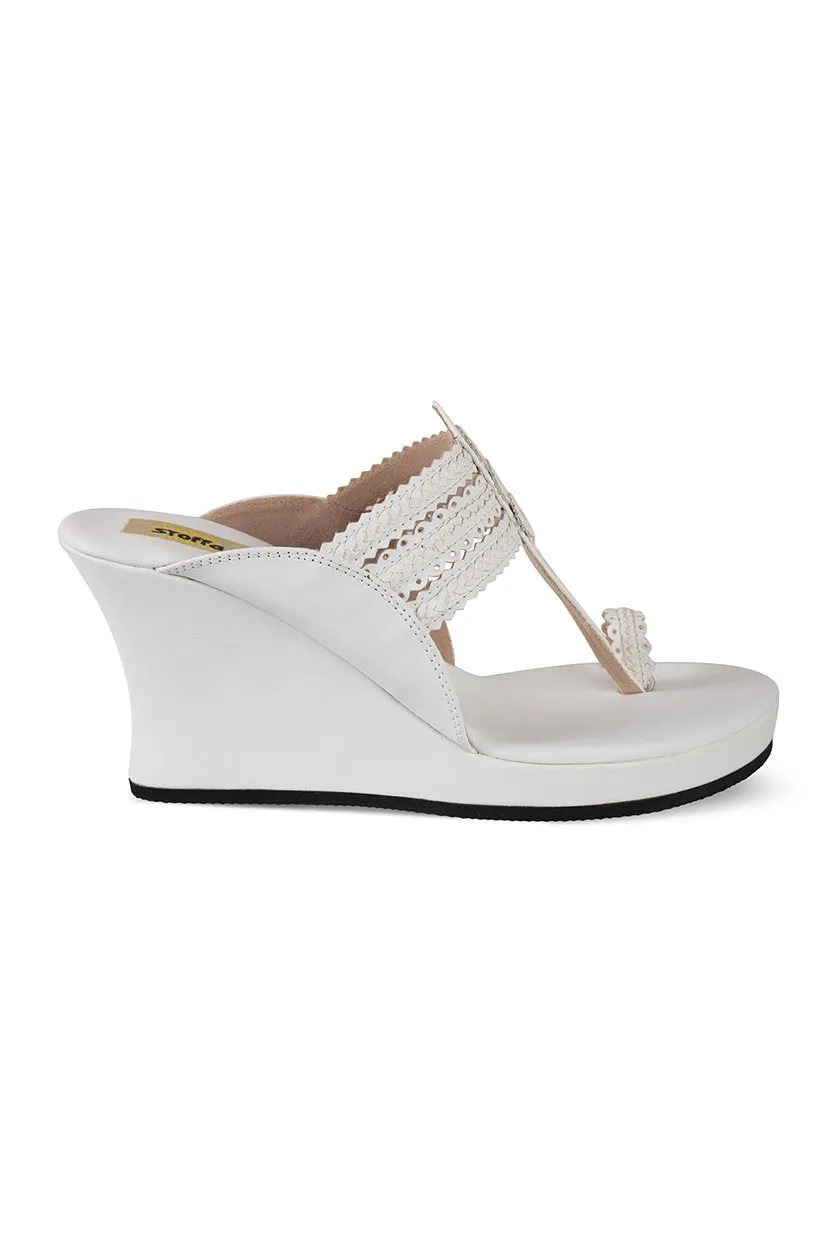 Classic High K Wedge Taupe