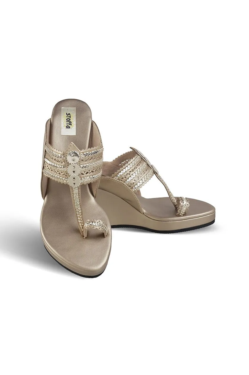 Classic High K Wedge Taupe