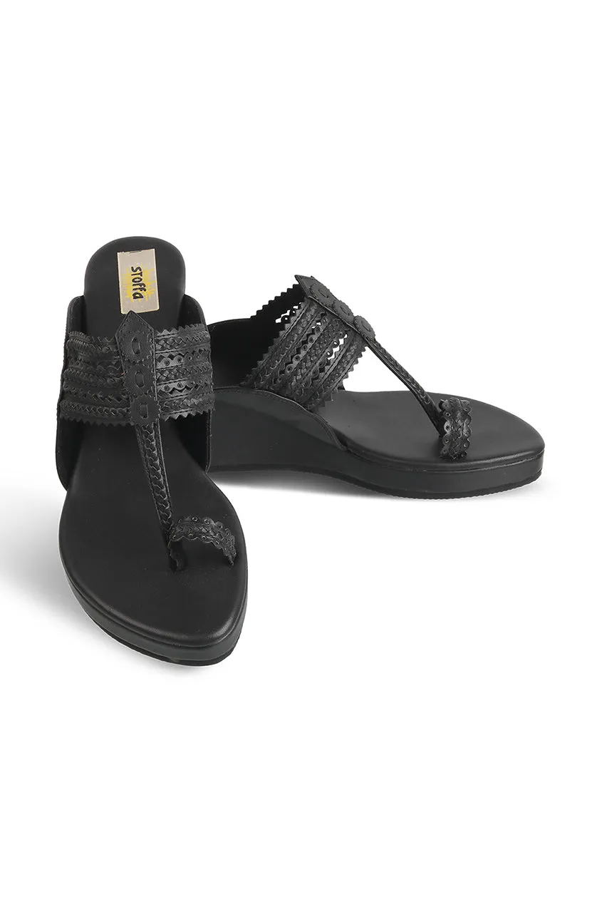 Classic Low K Wedge Champagne