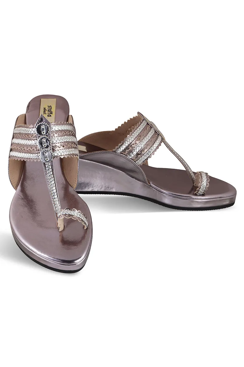 Classic Low K Wedge Champagne