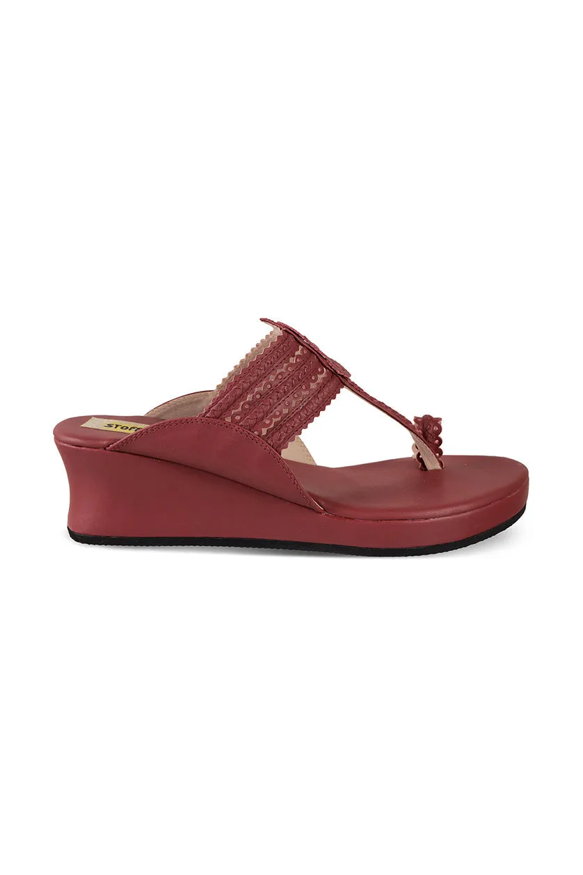 Classic Low K Wedge Champagne