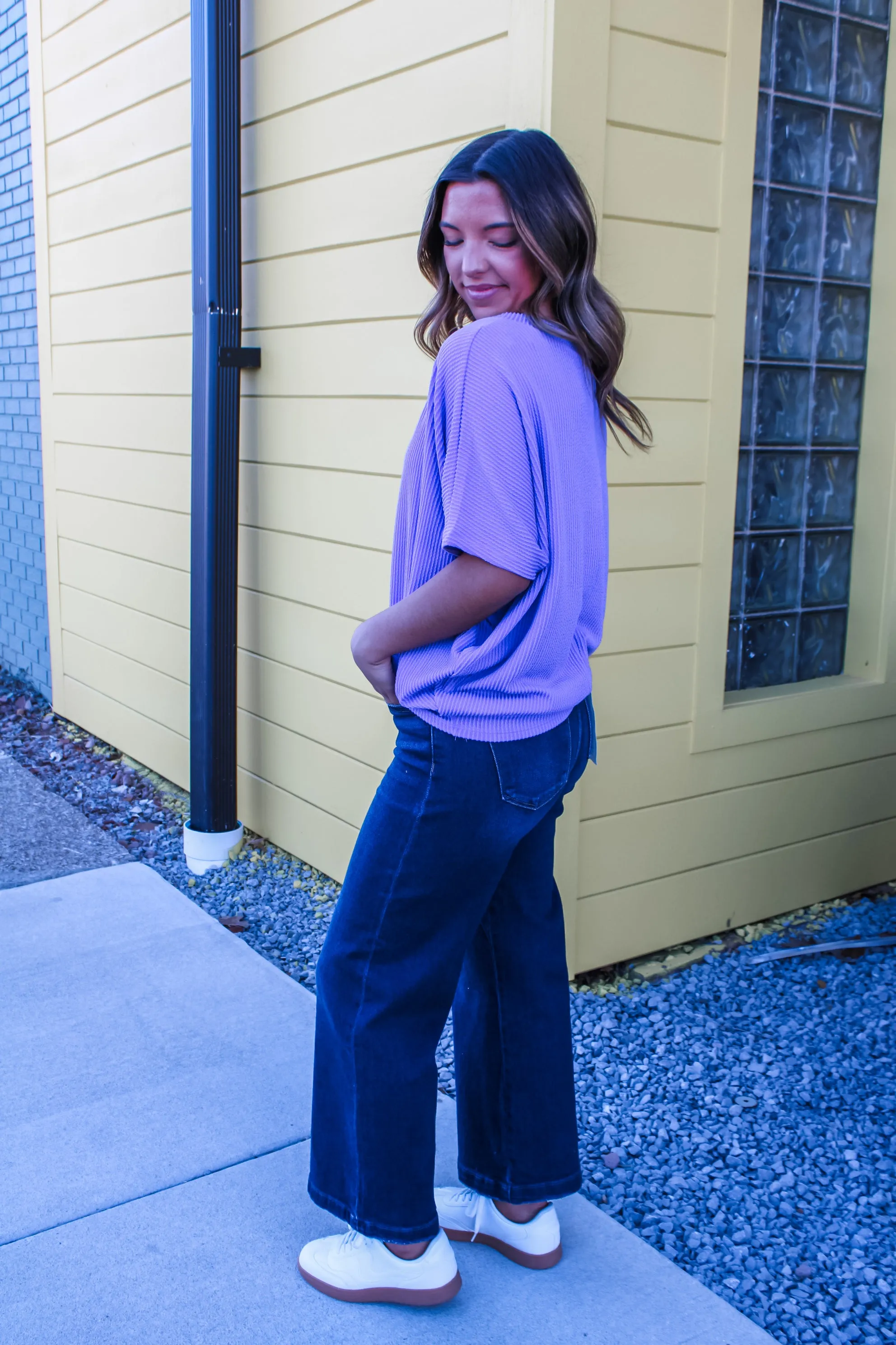 Color Crush V-Neck • Lavender