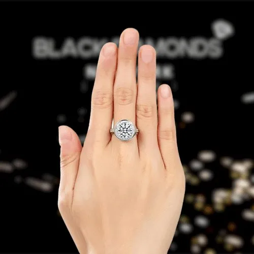 Created Diamond Luxury Engagement Ring Halo 3.5 Ct