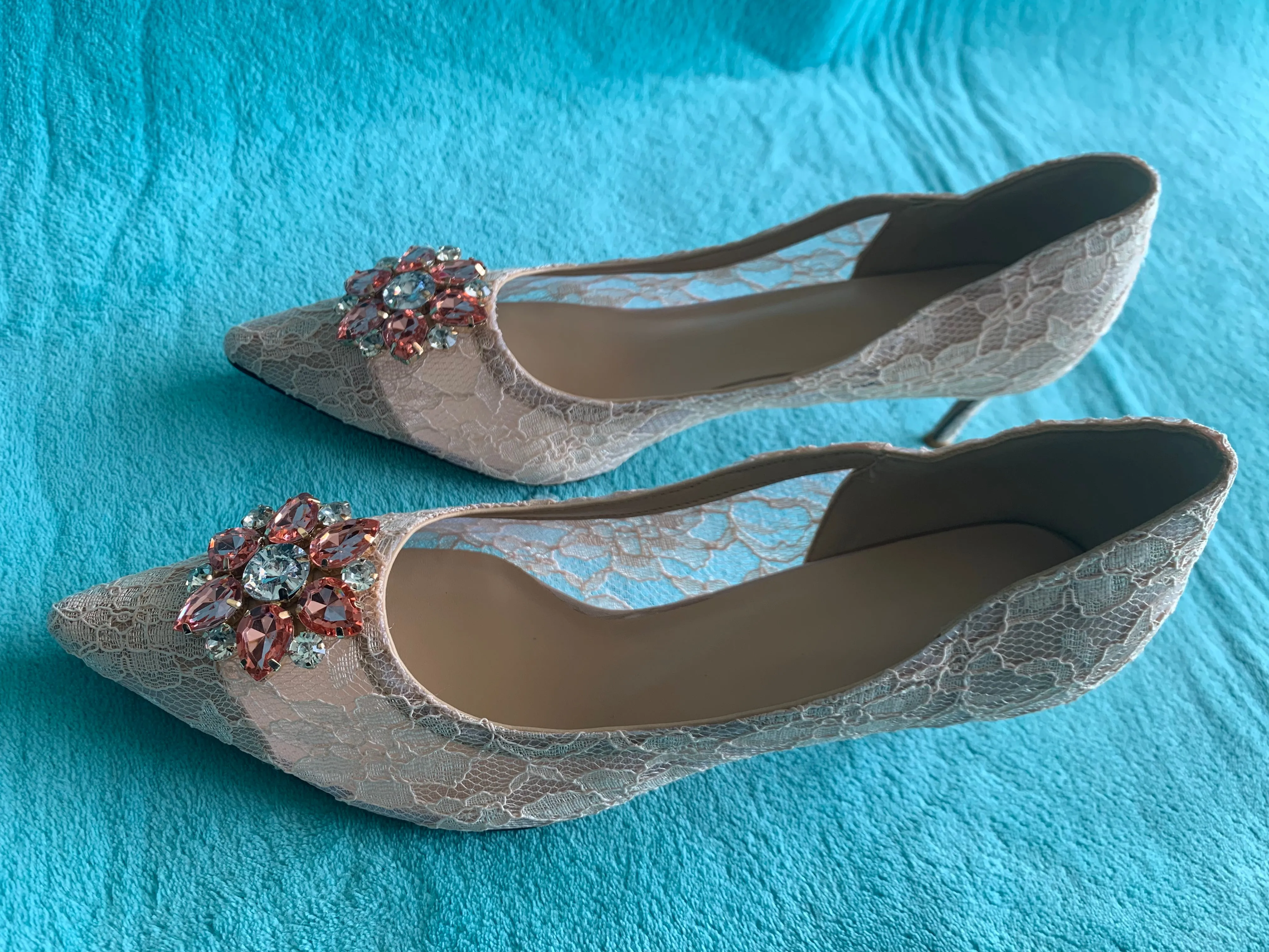 Elegant Lace High Heels Rose Red White Bridal Shoes