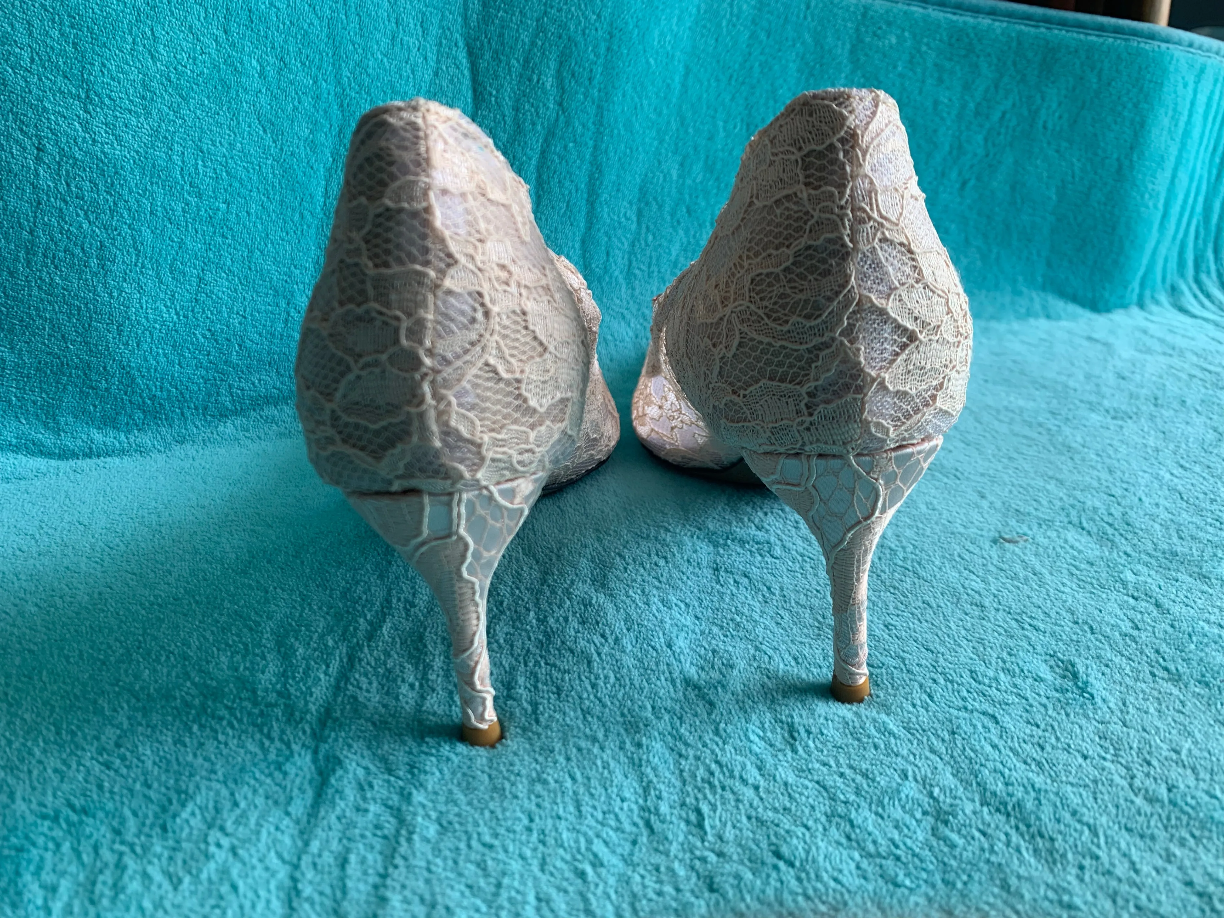 Elegant Lace High Heels Rose Red White Bridal Shoes