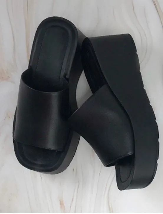 Ella Wedge Slide Sandals-Black