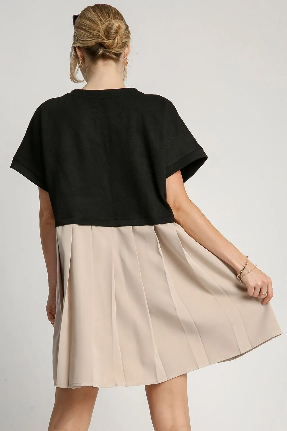 Hazel Blues® | Umgee Round Neck Pleated Dress with Side Pockets