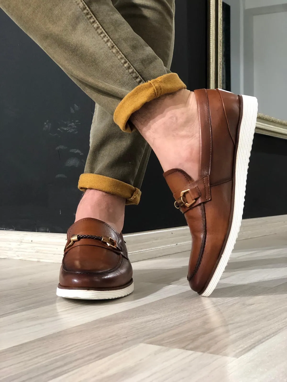 Heritage Buckle Detail Tan Loafers