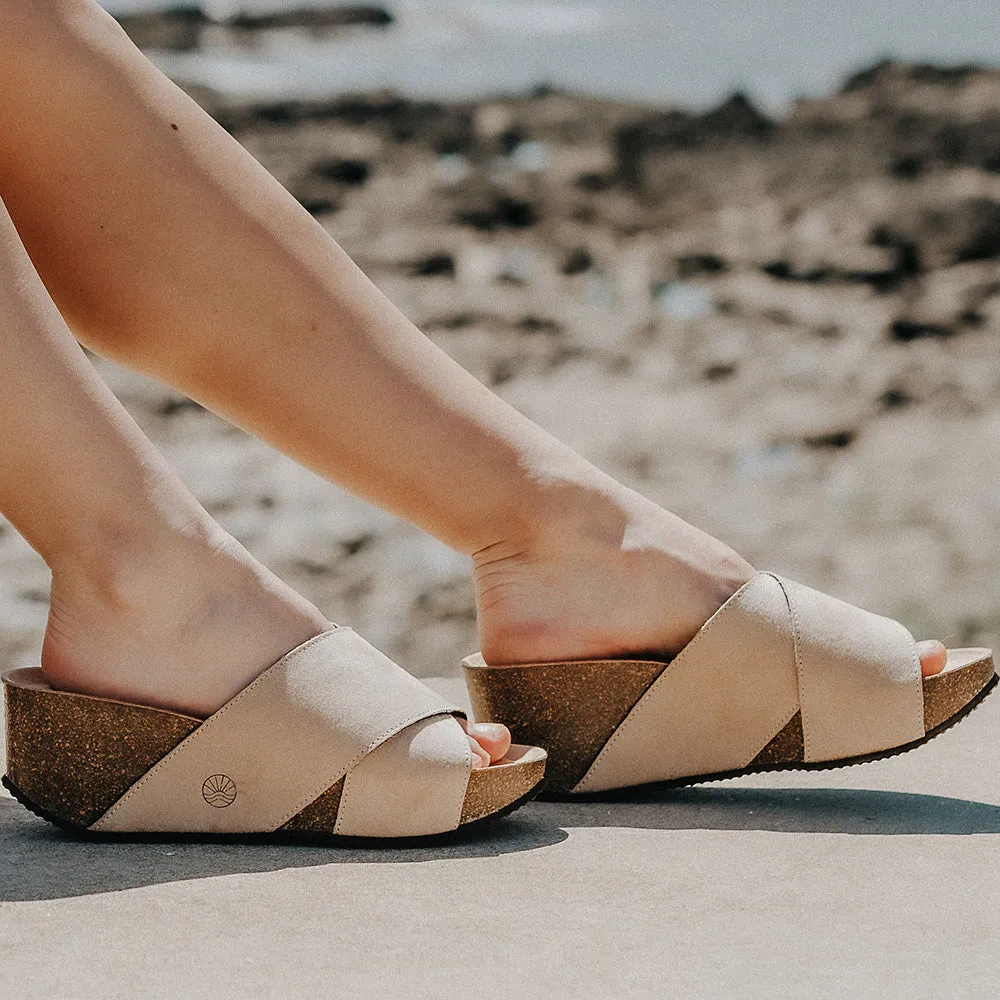 Inis - Vegan Wedge Crossover Slider - Natural