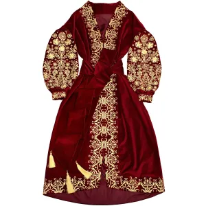 Kaftan with embroidery