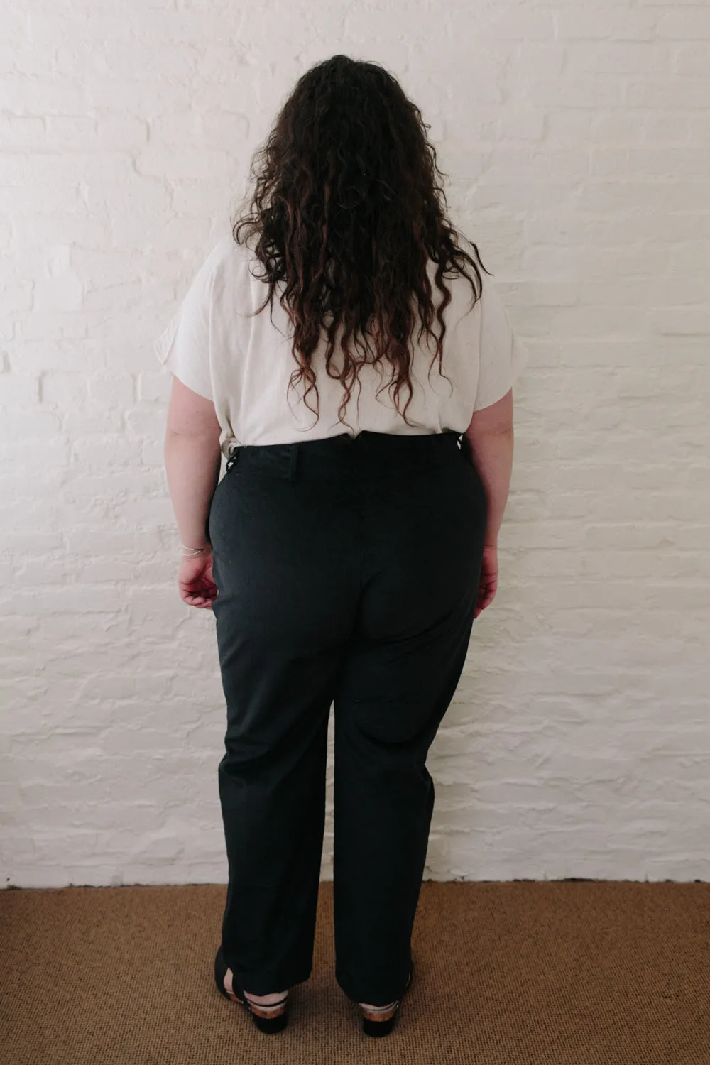 Long Perfect Pant in Black Velvet