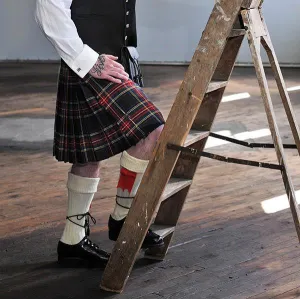 MacLean Hunting Modern Casual 4 Yard Kilt
