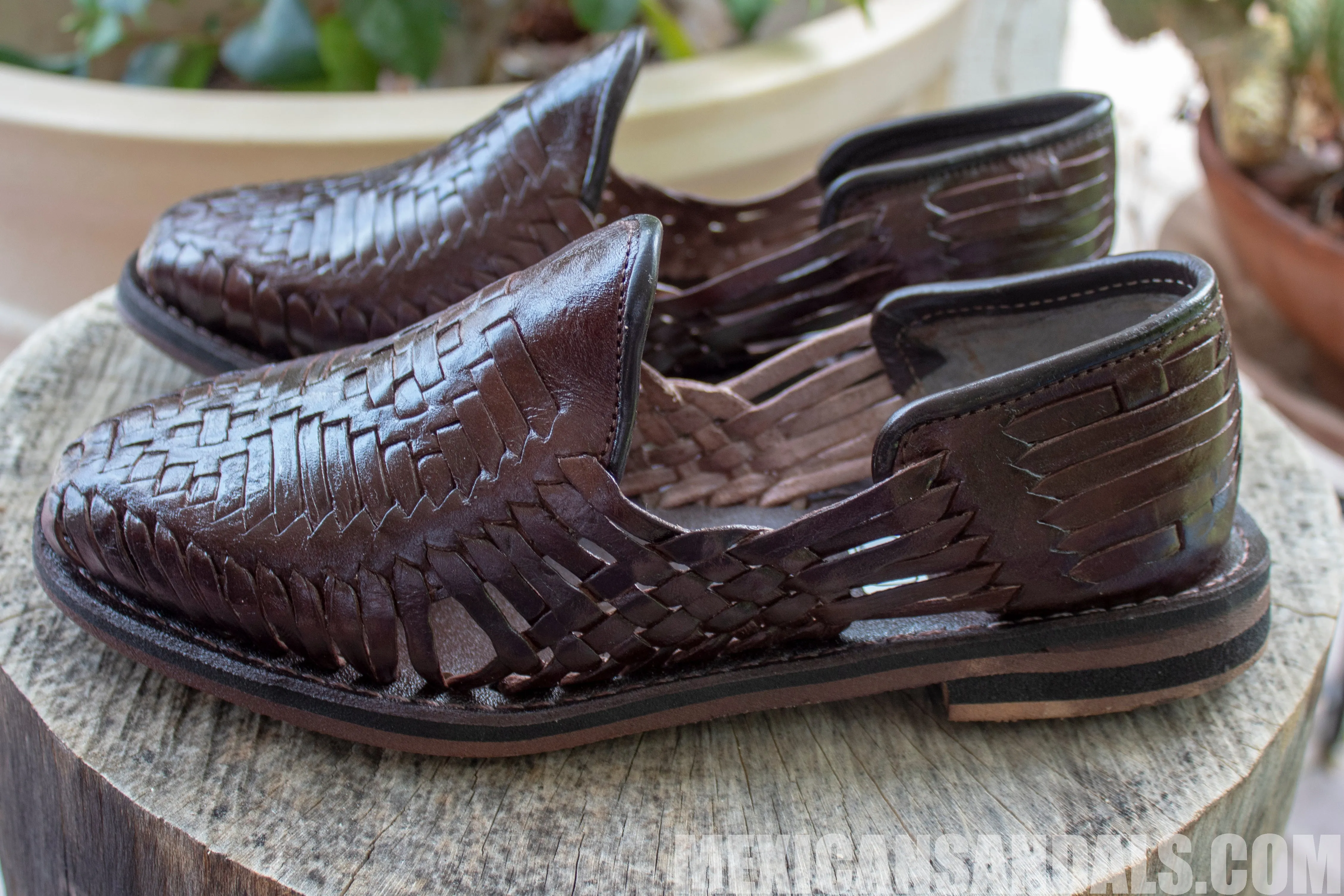 MENS LEATHER MEXICAN MOCASSIN SHOE HUARACHE SANDALS