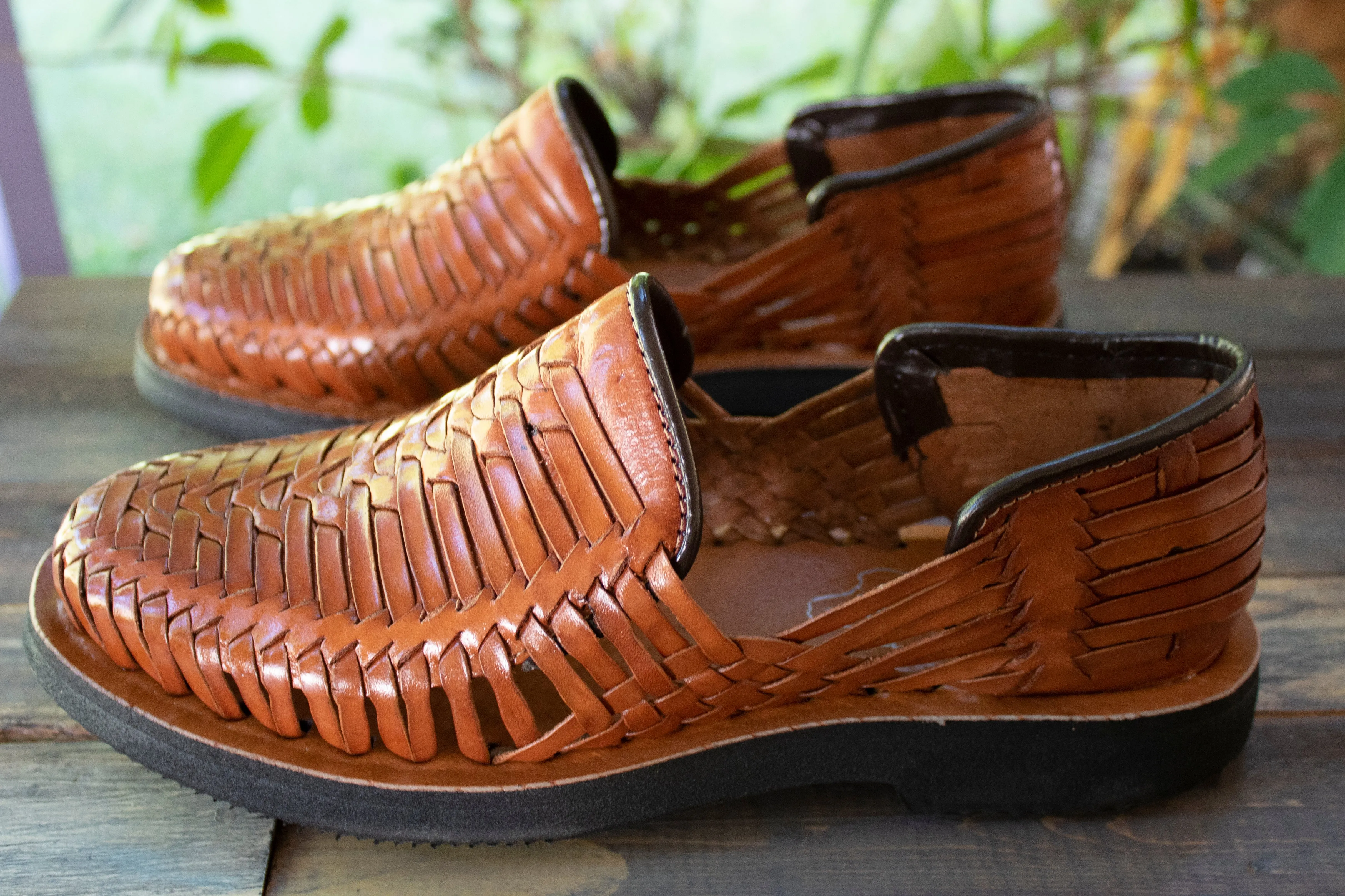 MENS LEATHER MEXICAN SHOE HUARACHE SANDALS
