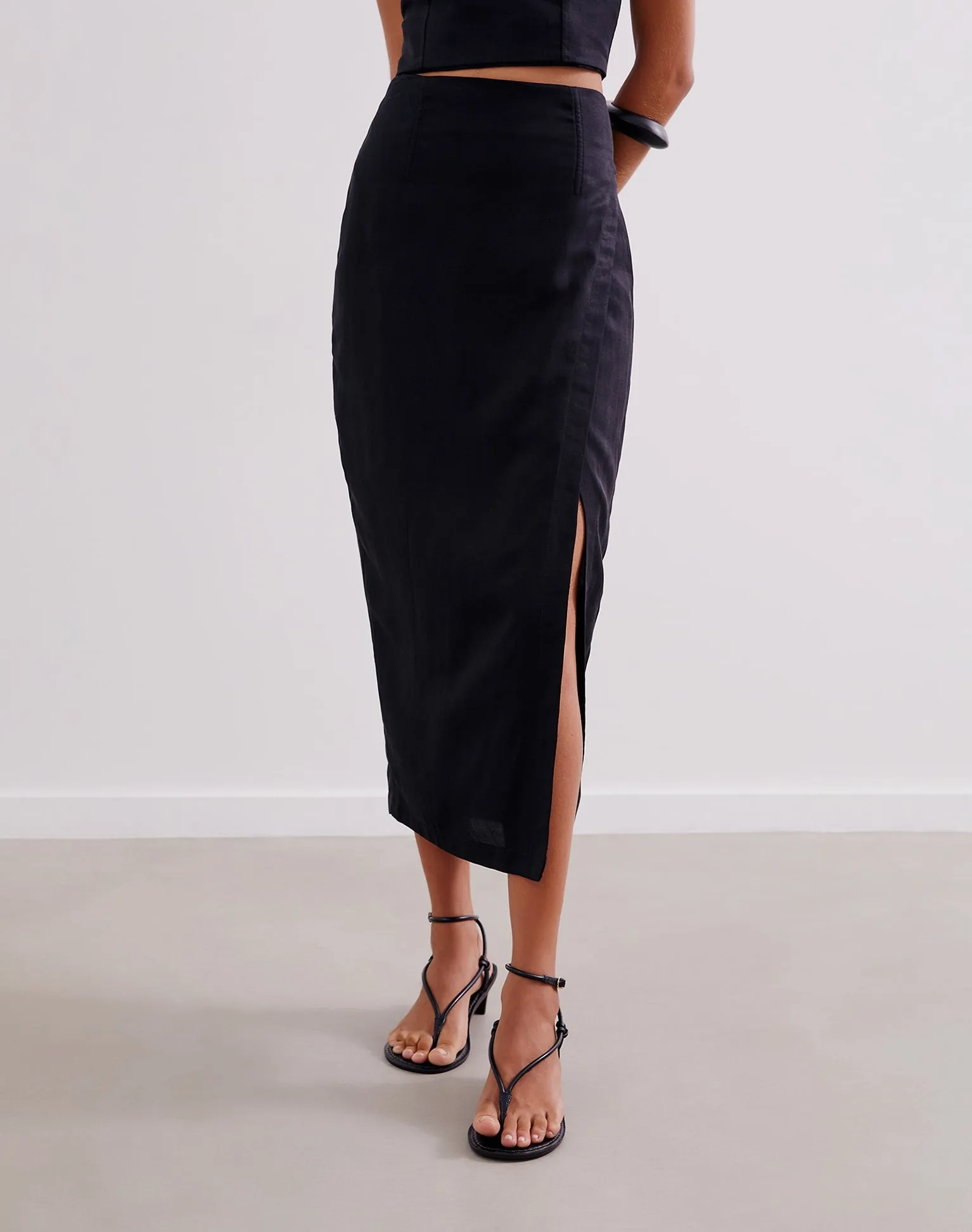 Niara Long Skirt (exchange only) - Black