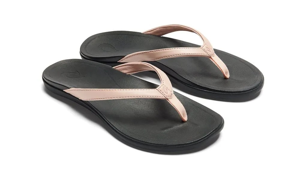 OluKai Women's Ho'opio Beach Sandals