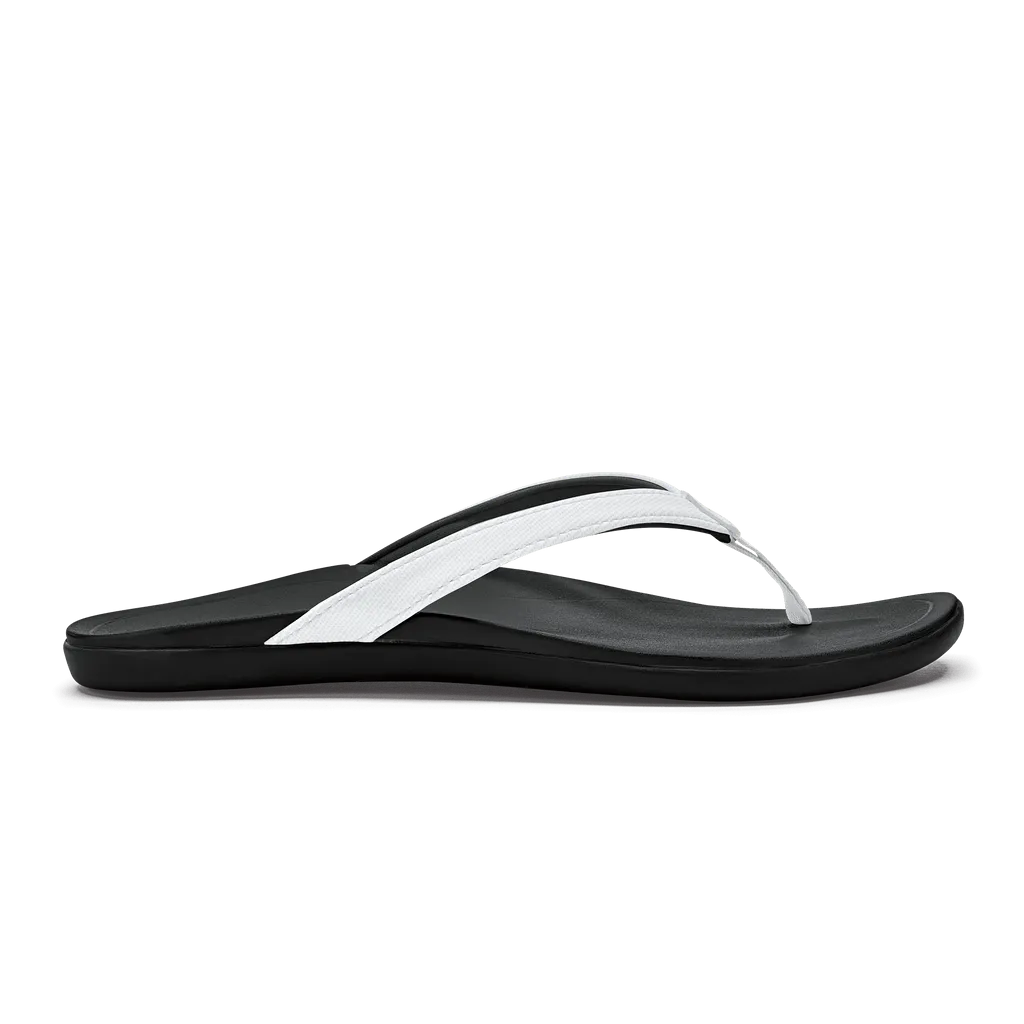 OluKai Women's Ho'opio Beach Sandals