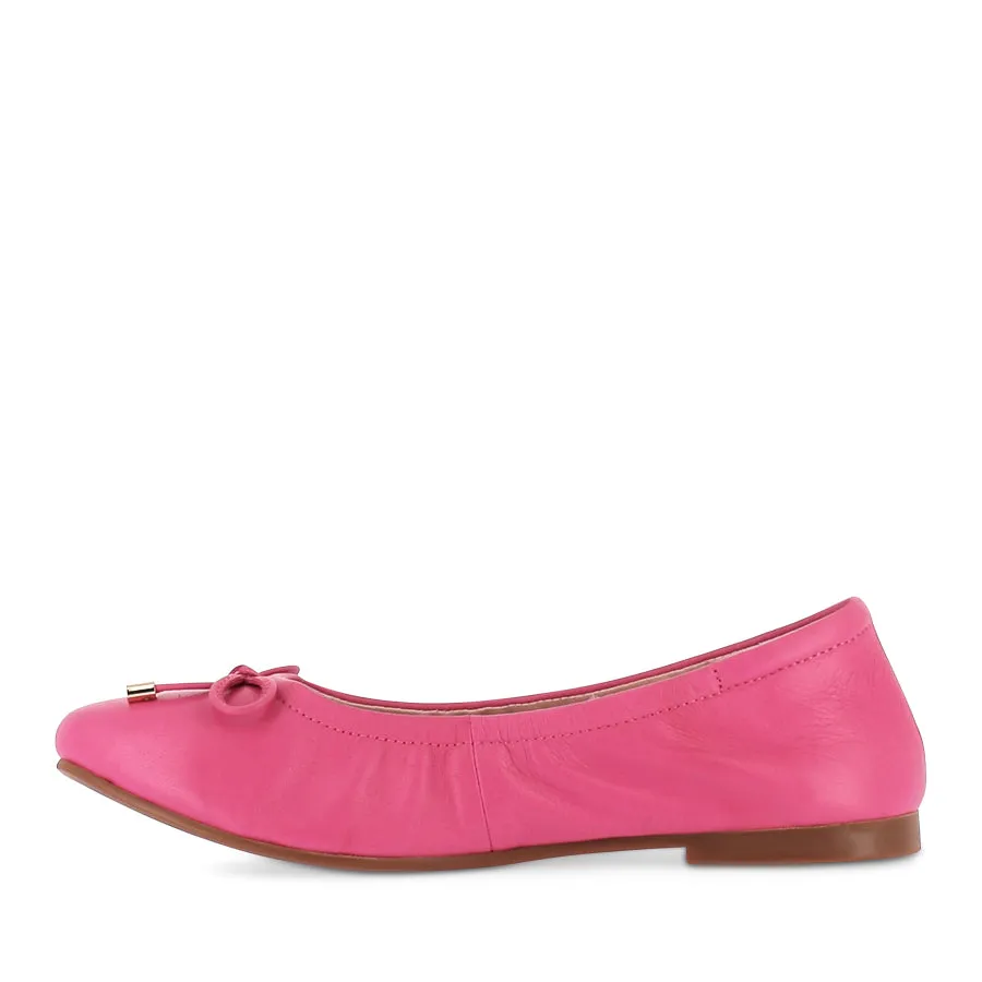PONCHO - FUCHSIA LEATHER