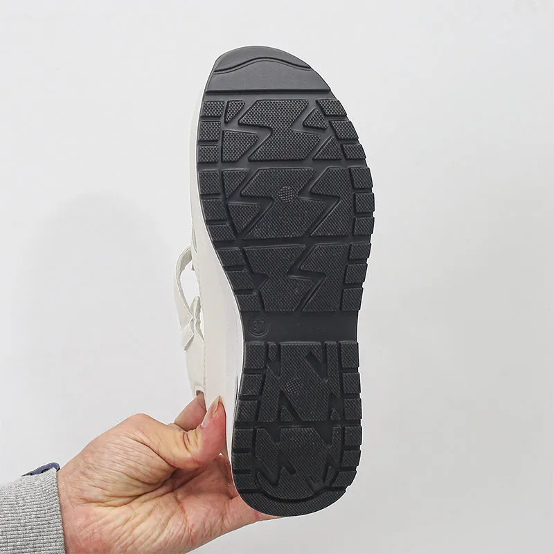 Querida™ | Closed-Toe Orthopaedic Sandals