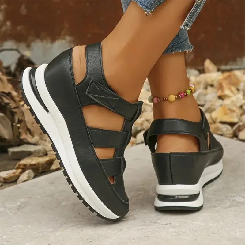Querida™ | Closed-Toe Orthopaedic Sandals
