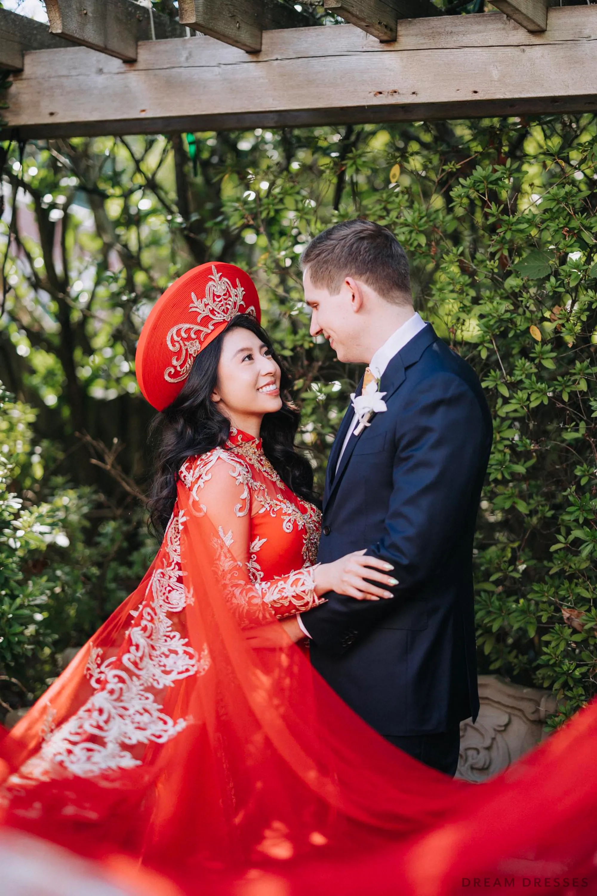 Red and Gold Ao Dai OverCoat | Traditional Vietnamese Bridal OverCoat (#TUEMINH)