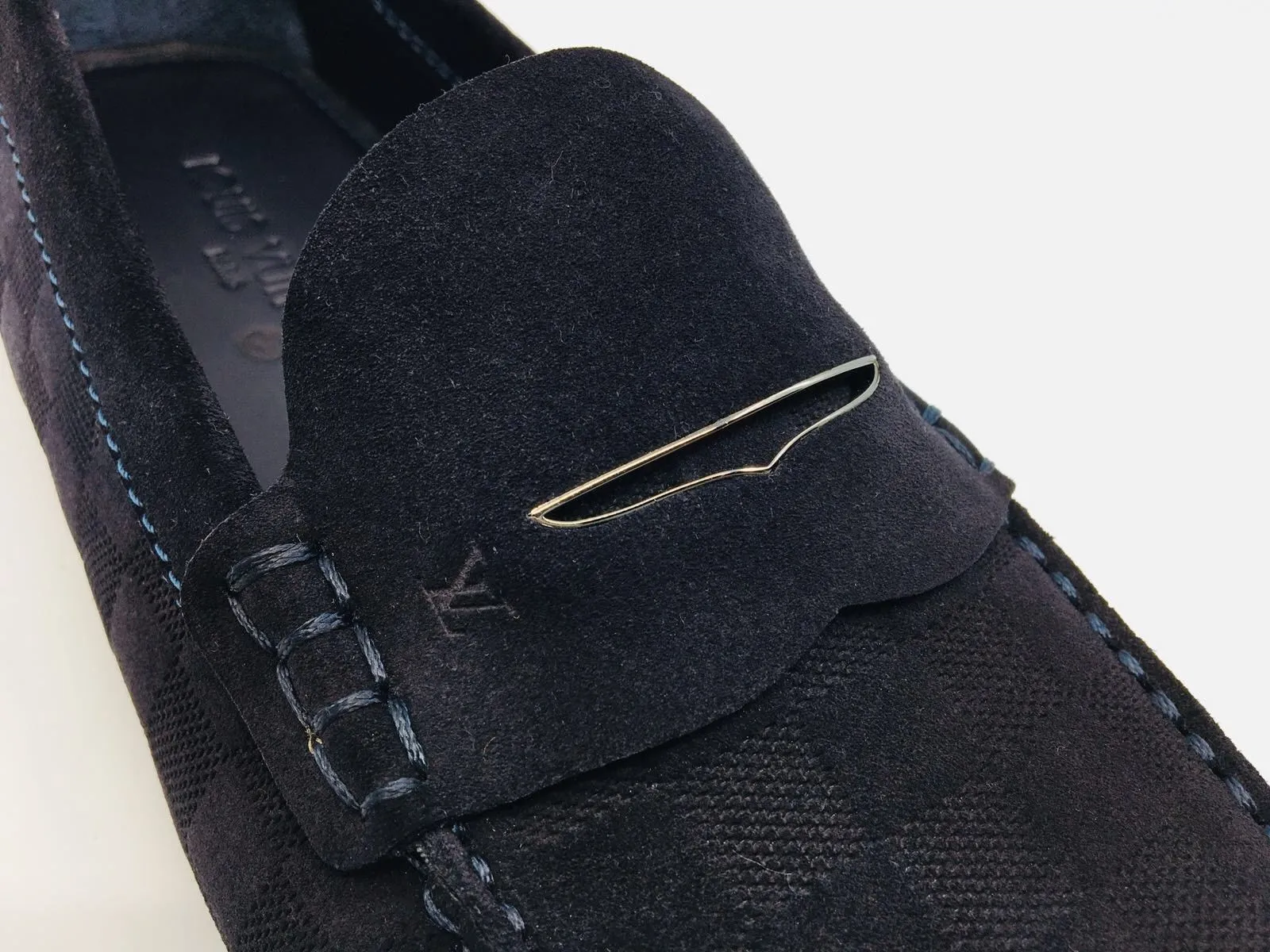 Shade Car Shoe