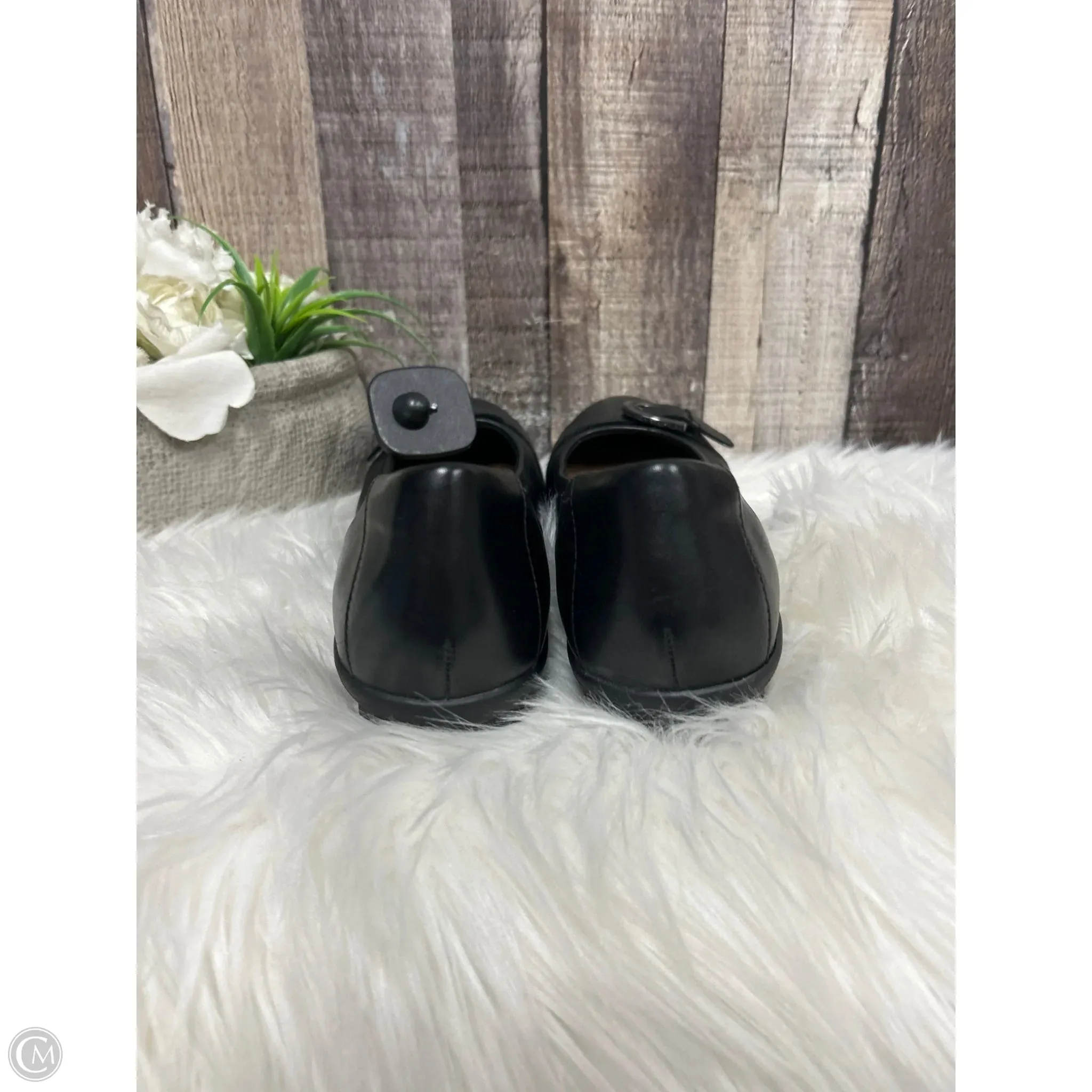 Shoes Flats By Clarks In Black, Size: 9