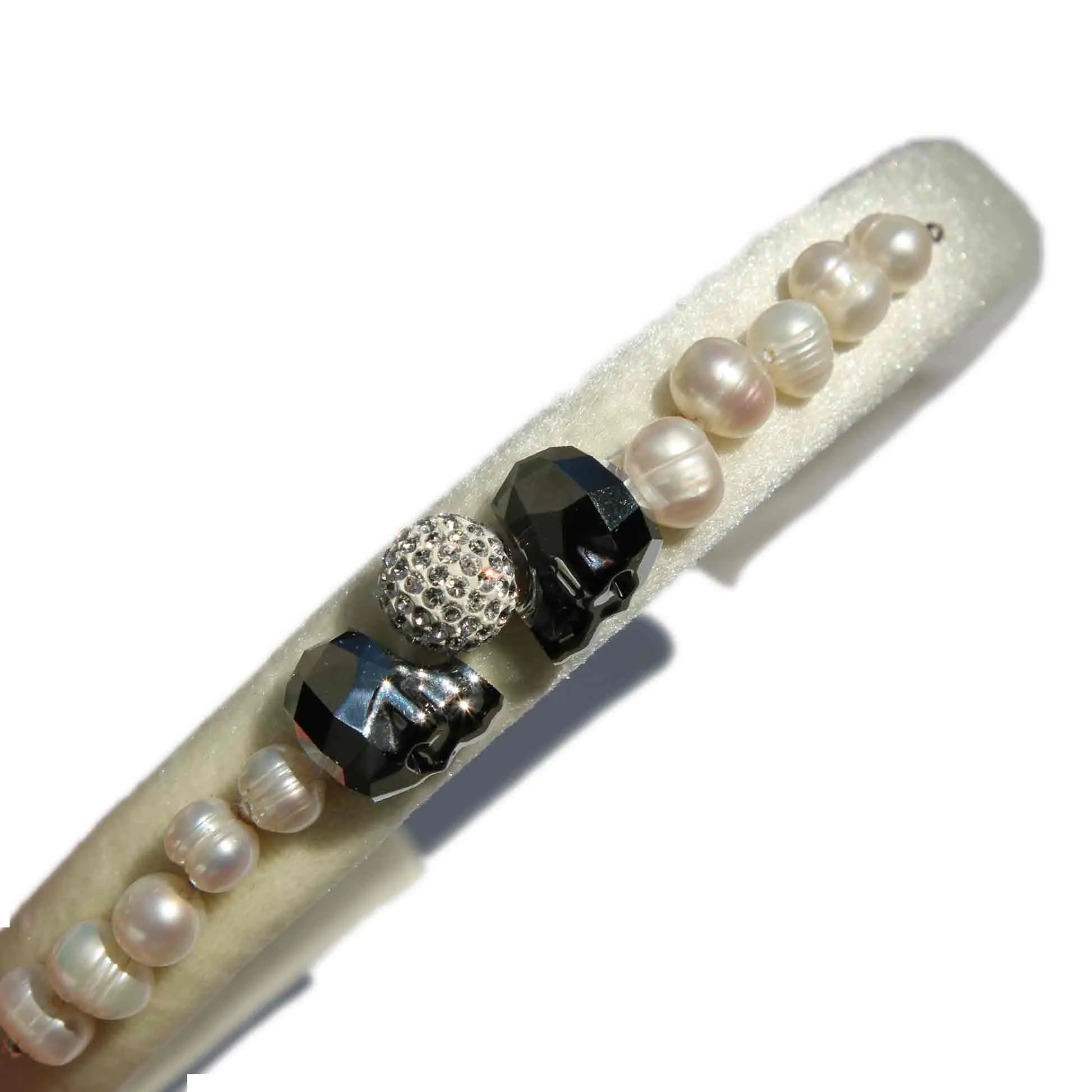 Skull and Pearl White Velvet Headband