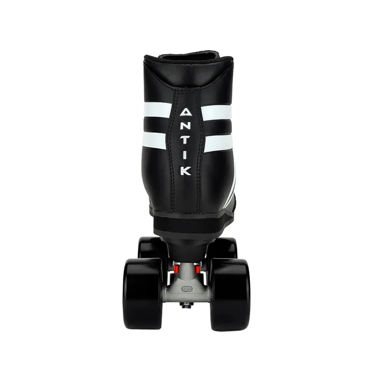 Skyhawk Outdoor Skate Set