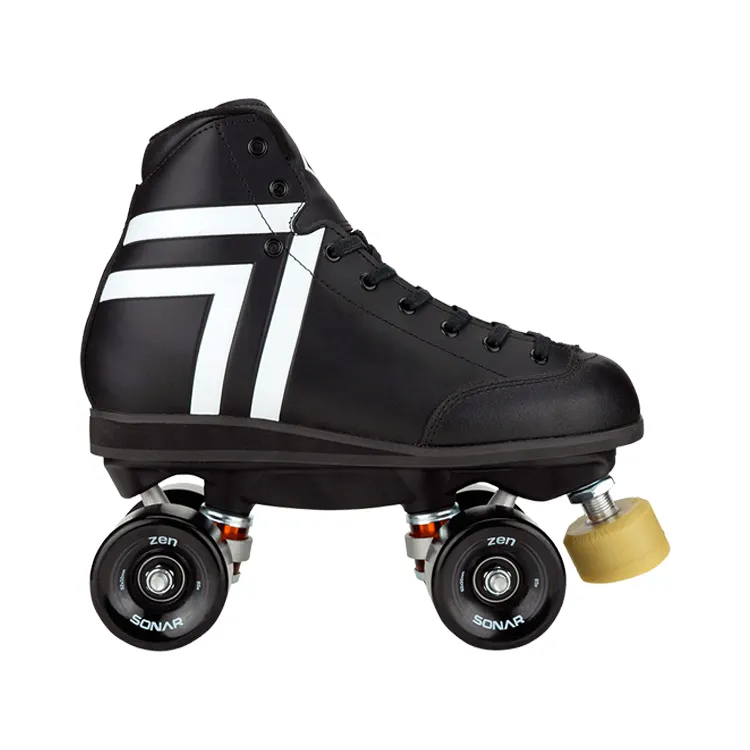 Skyhawk Outdoor Skate Set