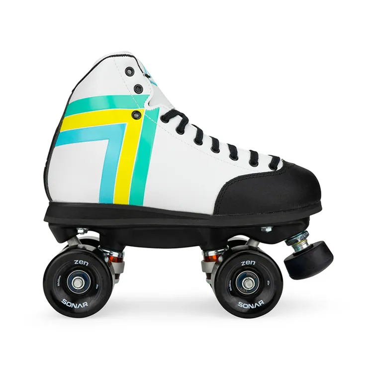 Skyhawk Outdoor Skate Set