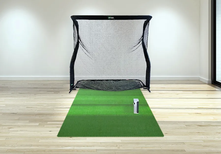 SkyTrak  Home Golf Simulator Package