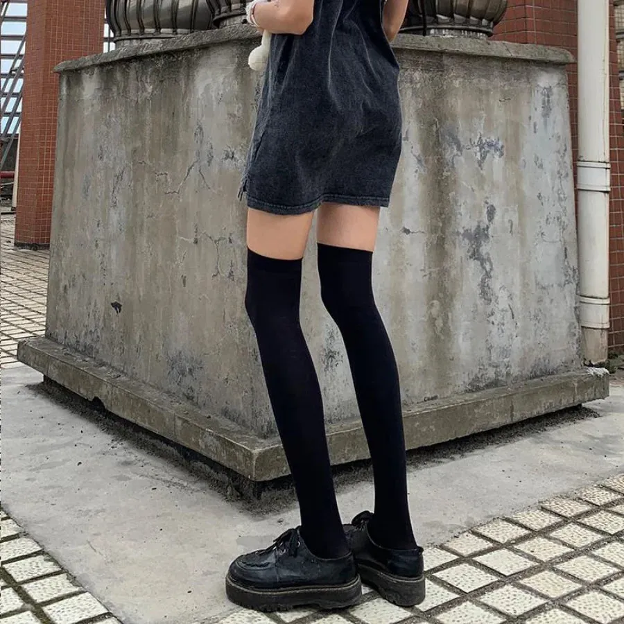 Thin Velvet Stockings Female White Black JK Thigh Thigh Stockings Socks J50001