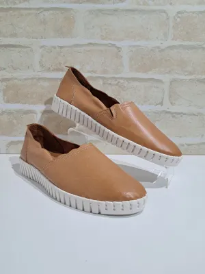 Unity Tan by Thyme & Co