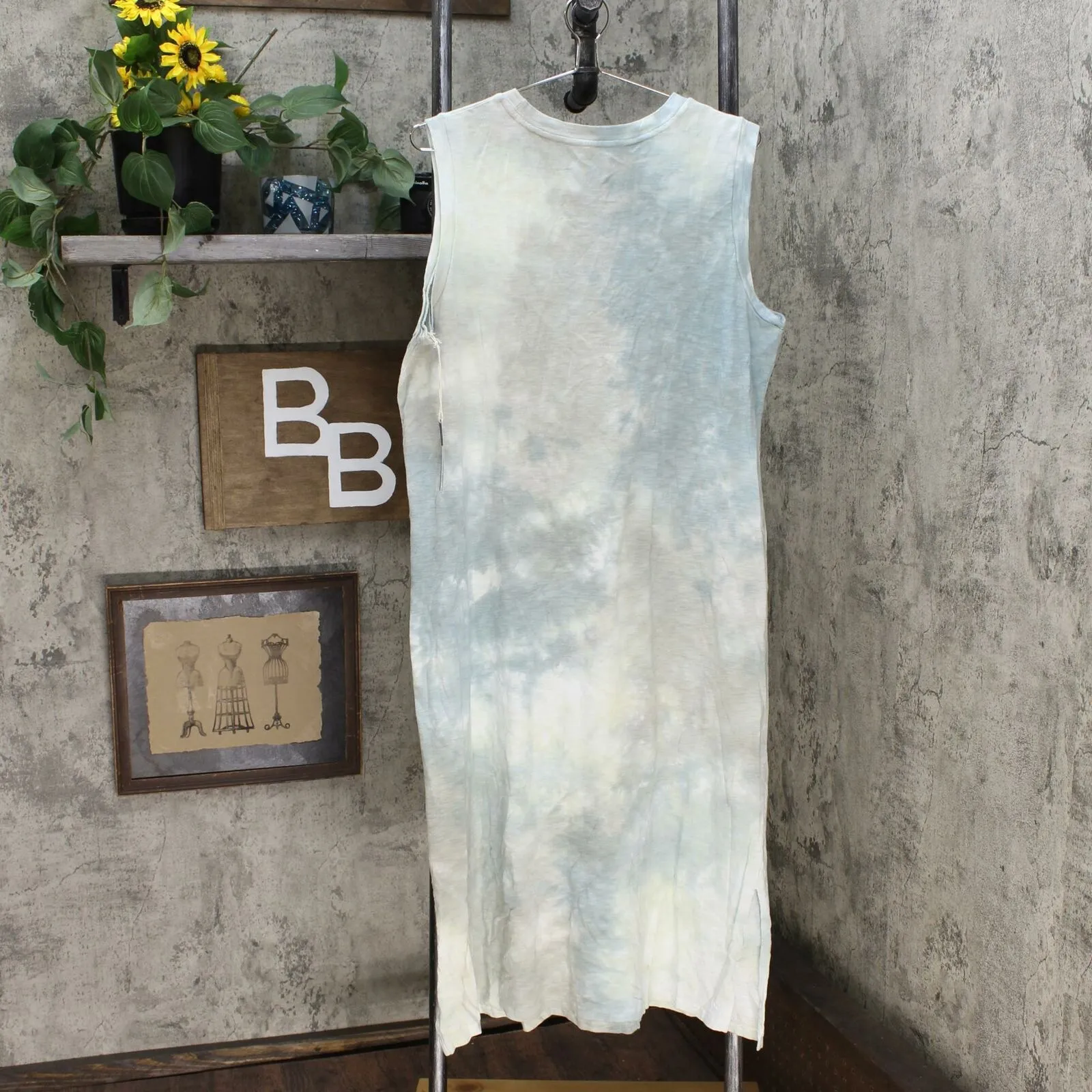Universal Thread Women's Sleeveless T-Shirt Dress with Side Slits