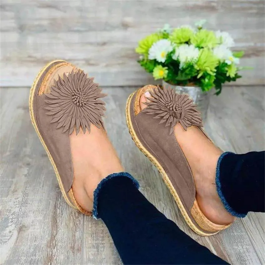 Women Elegant Flower Slip On Sandals