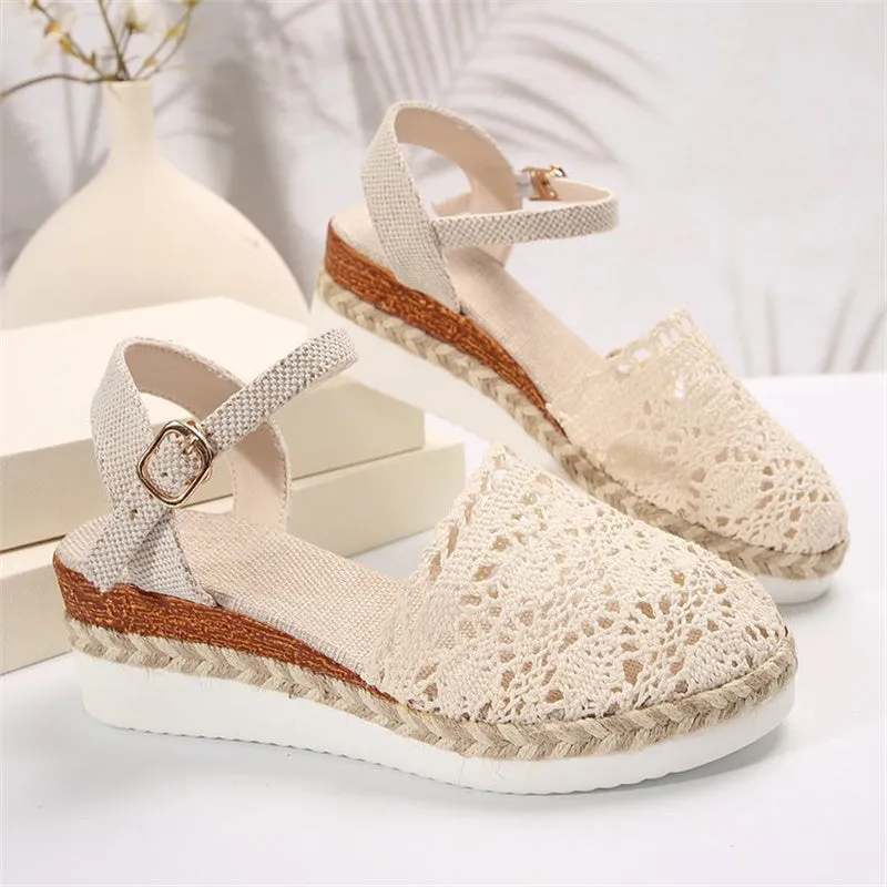Women's Closed Toe Crochet Wedge Sandals