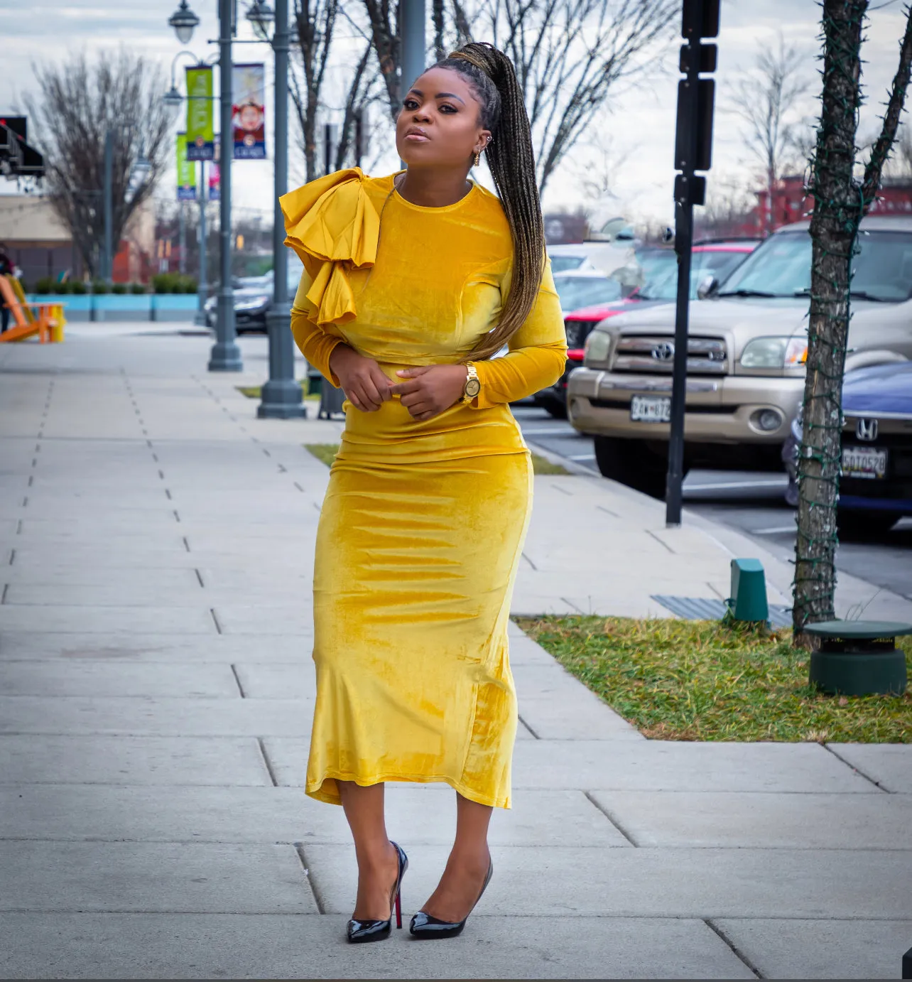 Yellow Velvet Draped Sleeve Bodycon Dress